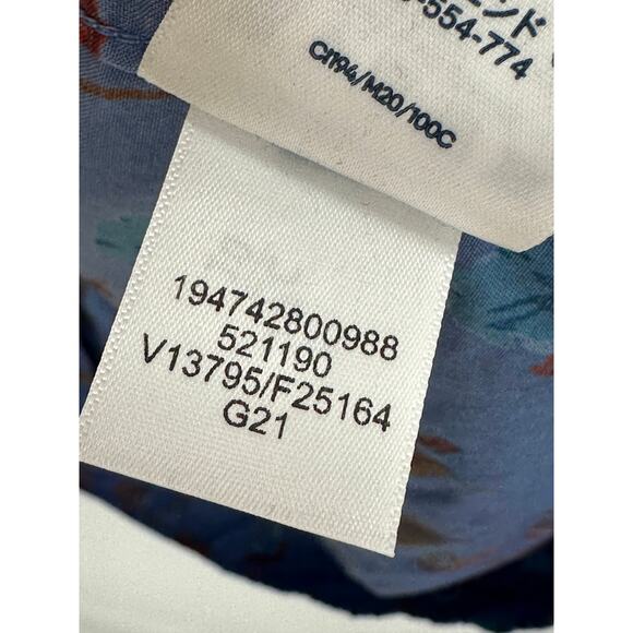 Lands' End Top Women XL White Blue Ombre Floral Print Button Down 100% Cotton - Picture 8 of 10